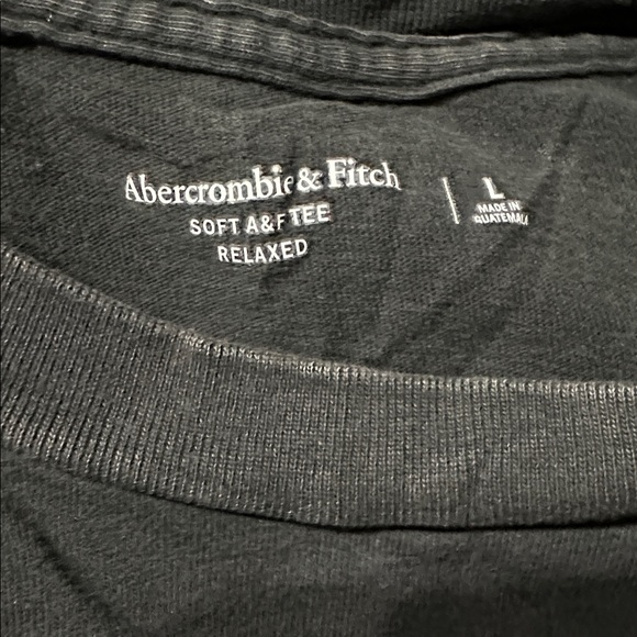 Abercrombie & Fitch Green and Purple Reptile Tee - Picture 3 of 3